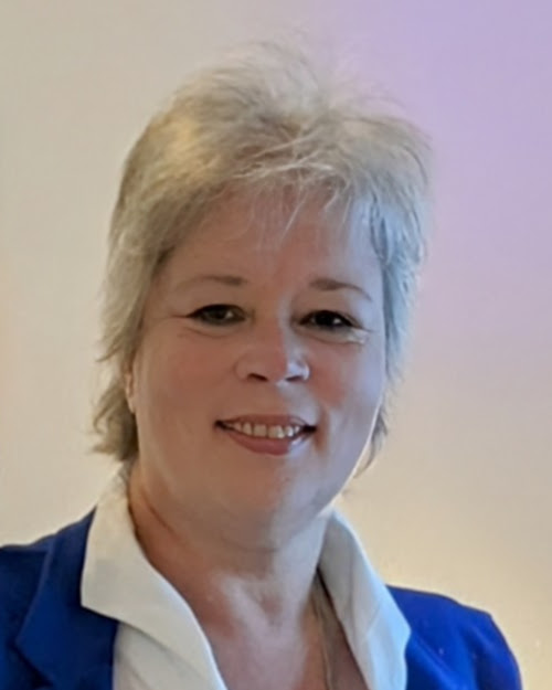 Marianne Forster, Gründerin FomAIra